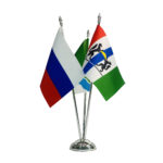 Настольный флагшток пластик под серебро, 3 штока