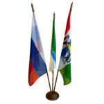 Напольный флагшток дерево, 3 штока в круг